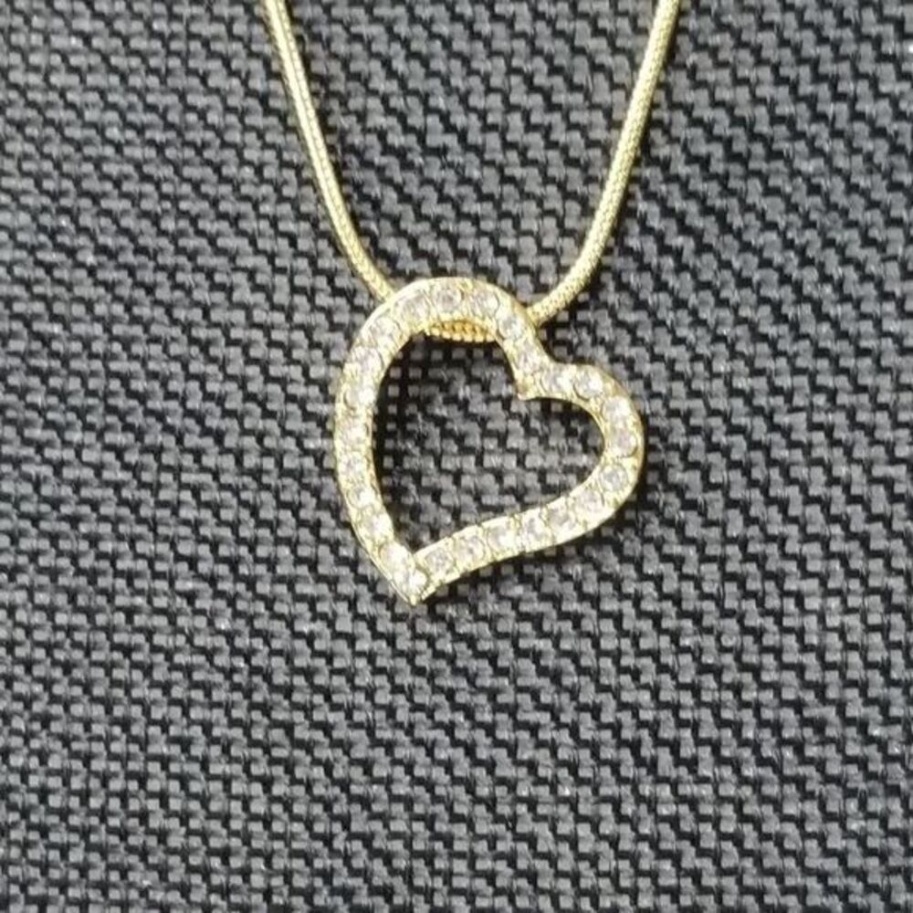 Swarovski Elements floating heart pendant